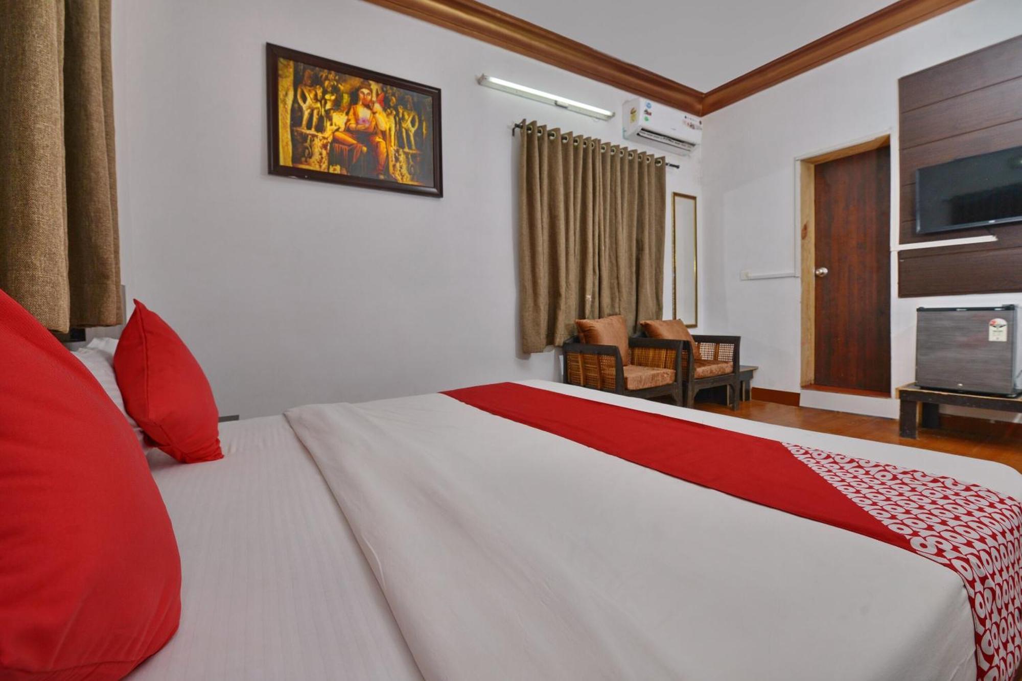 Collection O Retreat Morjim Resort Eksteriør bilde